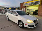 09 Volkswagen Jetta SE Auto White 128K Miles Clean