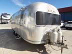 1972 Airstream Land Yacht 23 SAFARI