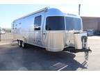 2023 Airstream Flying Cloud 27FB