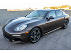 2014 Porsche Panamera 4dr HB