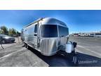 2024 Airstream Globetrotter 25FB Twin