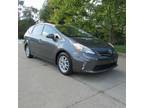2012 Toyota Prius v NEW ENGINE For Sale