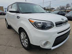 2017 Kia Soul + Auto