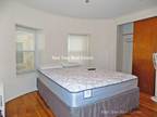 Studio Apartment In Brookline With And Hot Wate...
