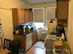 Great Deal Spacious 1 Bed Steps From B Line