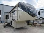 2022 Jayco Pinnacle 32RLTS 32ft