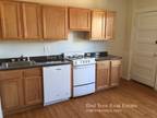 Excellent Two Bed / One Bath Apartment On Commo...