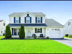 Bear, MOVE IN READY! Beautiful 3 BR, 2.5 BA Colonial on a