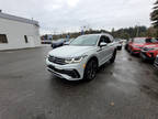 2024 Volkswagen Tiguan Highline R-Line ( BRAND NEW )