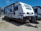 2022 Winnebago Minnie 2327TB 27ft