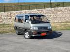 1996 Toyota Hiace Regiusace