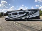 2015 Forest River Sunseeker 3010DS 32ft