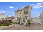 1 Family Home In Howard Beach