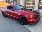 2008 Ford Mustang Deluxe ''RARE MODEL PACKAGE ''