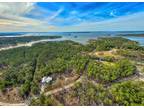 7 Lots on Shoreline with Waterview