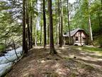 Cabin in the woods on 21 Acres!