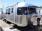 2023 Airstream Airstream POTTERY BARN 28RBQ QUEEN 28ft