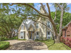 Waco 4BR 3.5BA, Charming beauty in the gated area of Wood