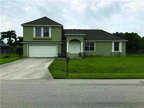 Cape Coral 3BR 2BA, LOCATION! Between the Midpoint and Pkwy