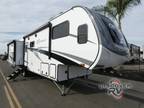 2023 Highland Ridge Roamer RF354MBH