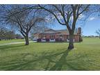 Troy, Beautiful home on almost 5 Acres. Recently 3 BR