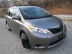 2012 Toyota Sienna 5dr V6 LE 7-Pass AWD