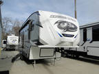 2022 Forest River Cherokee Arctic Wolf 261RK 30ft