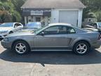 2004 Ford Mustang 2dr Cpe Standard