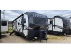 2023 Forest River Rockwood Ultra Lite 2706WS