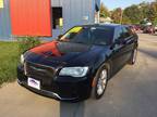 2017 Chrysler 300 Limited AWD WE GUARANTEE APPROVAL