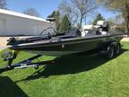 1993 Tracker Nitro 2000 DC Bass Boat