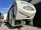 2014 Keystone Montana 3150RL 35ft