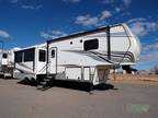 2024 Keystone Montana 3123RL 35ft