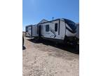 2020 Forest River Rockwood Signature Ultra Lite 8332SB 37ft