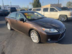 2013 Lexus ES 300h 4dr Sdn Hybrid