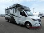 2024 Tiffin Wayfarer 25 RLW