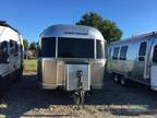 2019 Airstream Flying Cloud 19CB 19ft