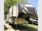 2014 Forest River Forest River Hemisphere 266RLBS 33ft