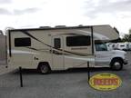 2017 Winnebago Minnie Winnie 25B 26ft