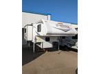 2012 Lance Longbed 950 S 18ft