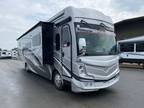 2024 Fleetwood Discovery® LXE 40M