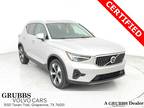 2023 Volvo XC40 B5 Plus Bright Theme