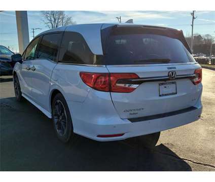 2023 Honda Odyssey Elite is a Silver, White 2023 Honda Odyssey Elite Car for Sale in Doylestown PA