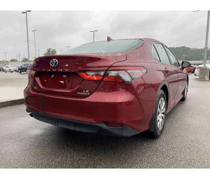 2022 Toyota Camry Hybrid LE is a Red 2022 Toyota Camry Hybrid LE Hybrid in Saint Albans WV