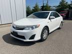 2014 Toyota Camry Hybrid LE - BACK-UP CAM! PUSH START! BLUETOOTH!