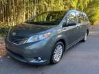 2014 Toyota Sienna XLE Minivan 4D