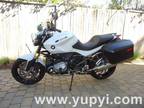 2014 BMW R1200R Dark White