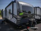 2023 Forest River Rockwood Ultra Lite 2720IK 33ft