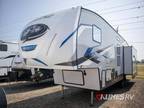 2023 Forest River Cherokee Arctic Wolf 327MB 37ft