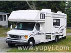 2005 Winnebago Minnie Winnie Class C Motorhome